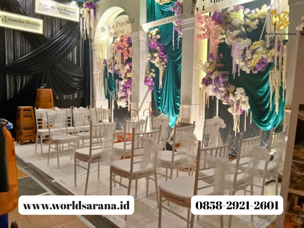 Sewa kursi tiffany di Tambora Jakarta Barat.
